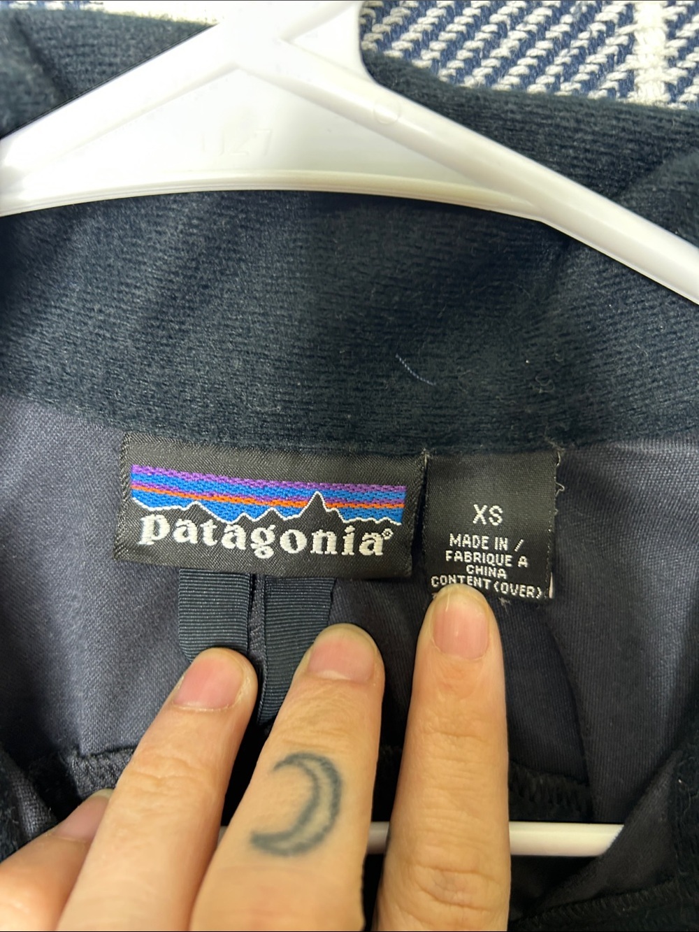 Patagonia Charcoal Houdini Stash Half-Zip Pullover Jacket - Picture 3 of 4
